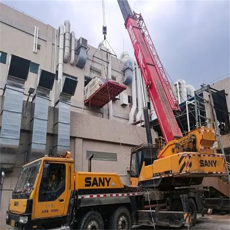 阜龙乡一百吨吊车吊臂多长